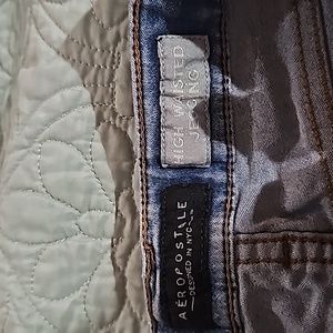 Woman's size 6 regular Aeropostale Jeggings